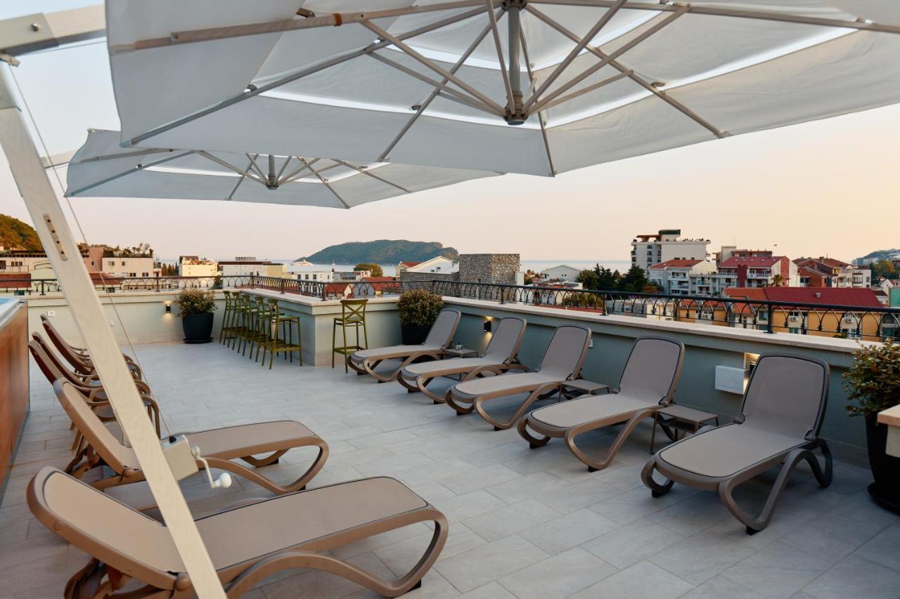 Hotel Diplomat By Aycon Budva Bagian luar foto
