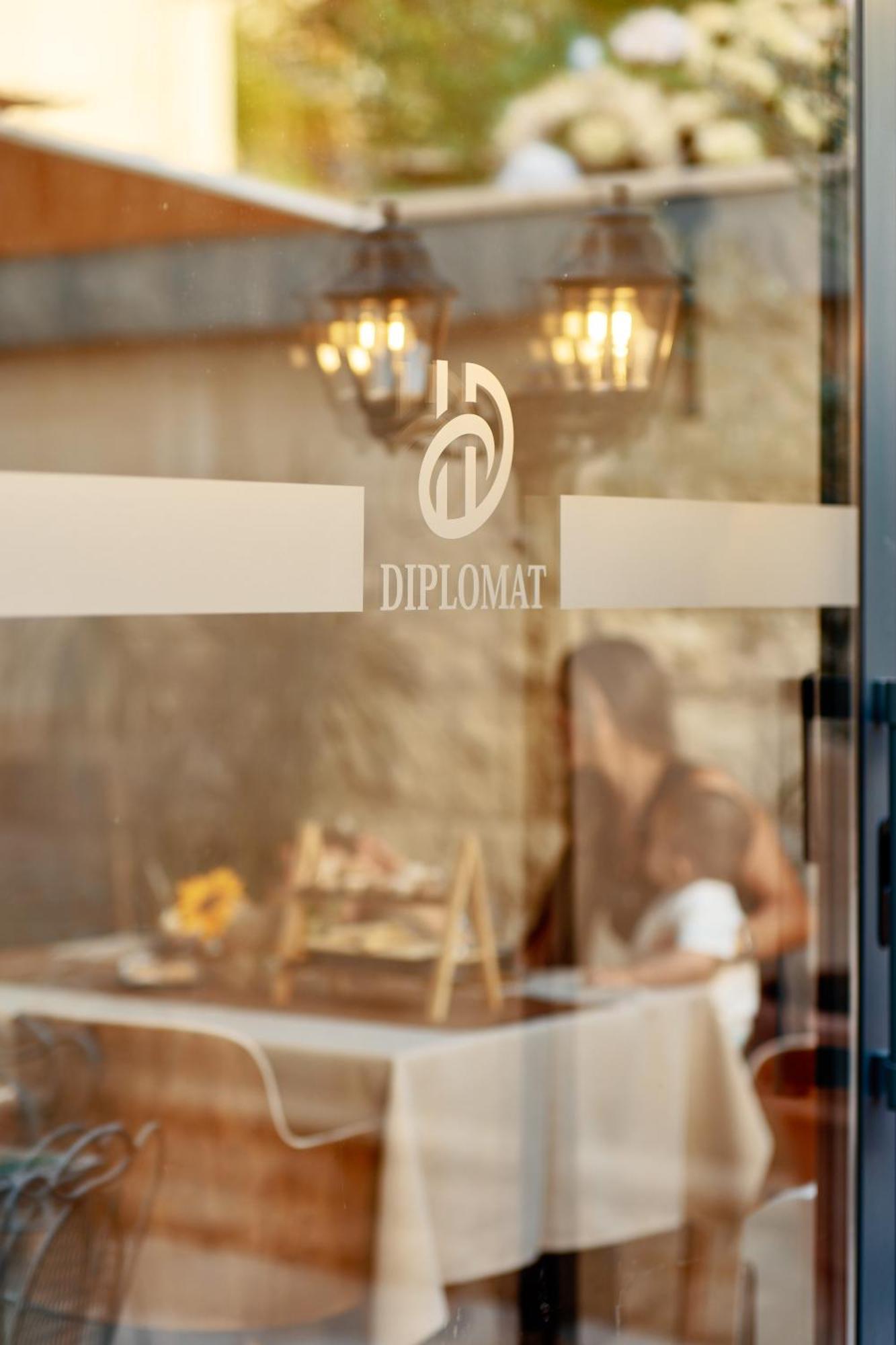 Hotel Diplomat By Aycon Budva Bagian luar foto